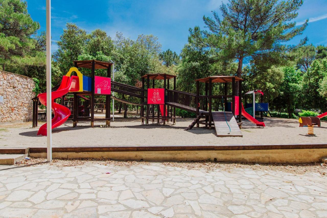 Glamping Beach Soline Биоград-на-Мору Экстерьер фото