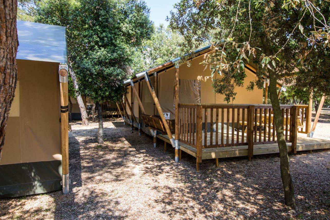 Glamping Beach Soline Биоград-на-Мору Экстерьер фото